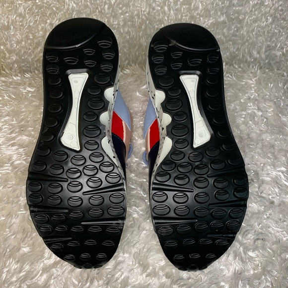 NEW Mutli color Women’s Sneakers - Picture 3 of 4